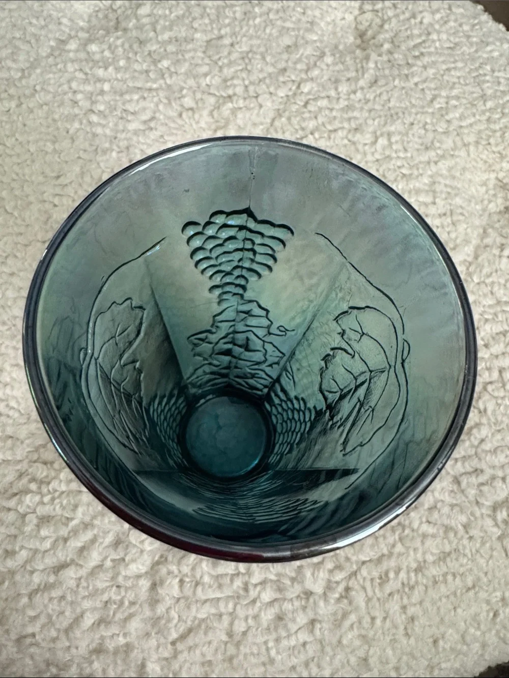 Indiana Glass tumbler Harvest Grape featuring a distinctive blue carnival glass